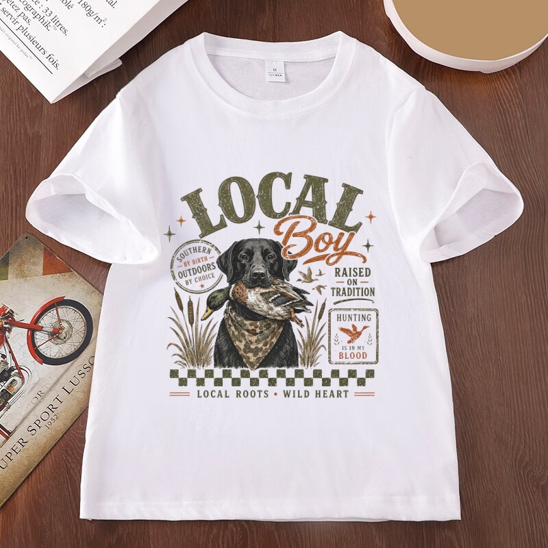 Local Boy Hunting Graphic T Sh - Outdoor Hunting Graphic Tees recension och pris